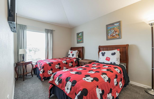 Huge Screened Patio That Overlooks Lake Buck, Near Famous Attractions!! - Foto 7