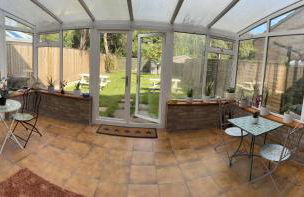 5 bedroom detached house sleeps 13 spacious Parking 5 mins driving to Bicester Village - Foto 68