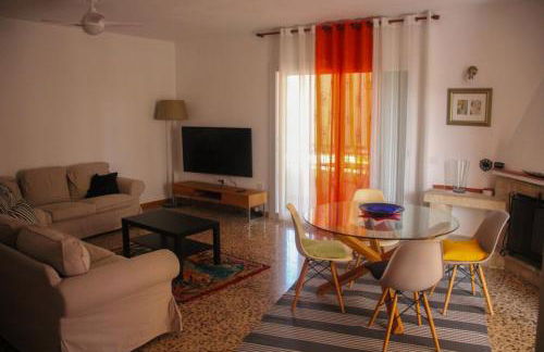 Piso superior tranquilo terraza y vistas A 45 min de Barcelona - Foto 19