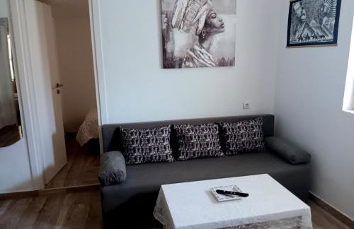 Babaloo Beach Apartments - Photo 2