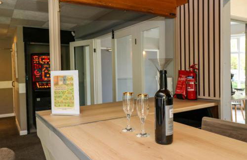 Newfield Apartment - Foto 14