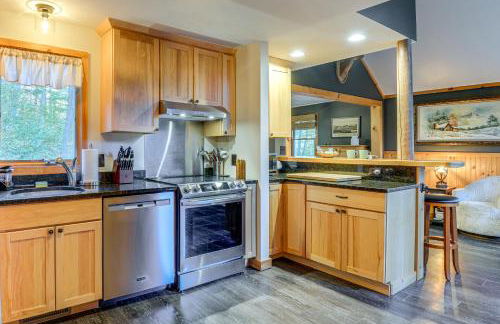 Hike, Ski and Relax Renovated Retreat in Wilmington - Foto 10