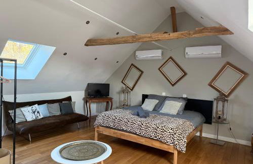 Le Verger Des Pierres Blanches,11 chambres,11 wc, 8 sdbs,pool chauffée 11 m 35p - Foto 36