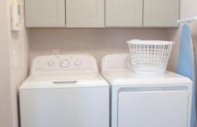 Cozy home near freeways w pool BBQ - Foto 28