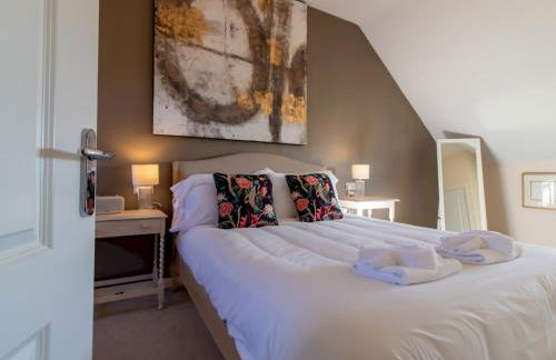 Charming 4-Bedroom Home in the Heart of Coxhoe - Pass the Keys - Foto 16