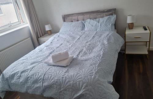 Entire House in Hunslet 5min to Leeds city center - Foto 3