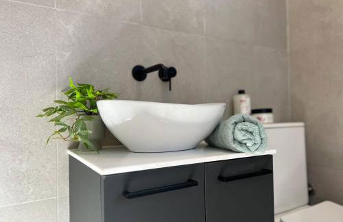 The Serenity Stone Lodge - Photo 17