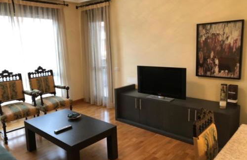 Logroño: Piso con Garaje y Piscina. - Foto 4