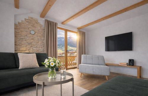 Gemütliche Alpenwohnung mit Balkon & Bergblick nahe Neuschwanstein ideal für Familien & Gruppen für gemeinsame Momente - Foto 1