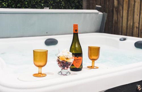 Luxury studio with HOT TUB and Stunning Gardens - Foto 4