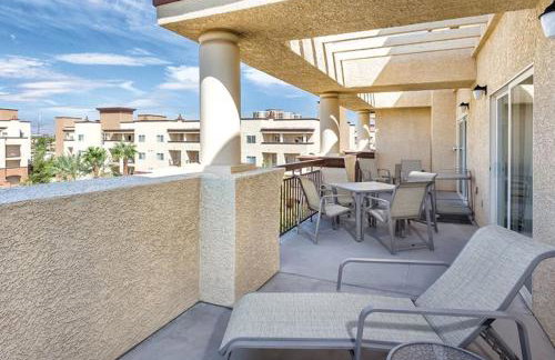 Enjoy Las Vegas Blvd with the Family in 2BD condo with resort lazy river - Foto 9