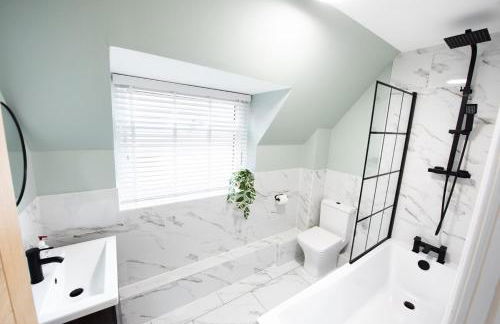 5 The Royal Serviced Apartments Harwich, Private Parking, Fast Wifi - Foto 12