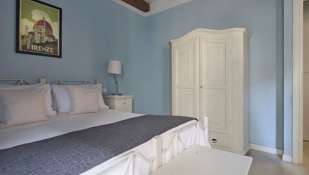 Panicale Blue Historic 1BR Stay Near Medici Chapels & Mercato Centrale - Foto 2, Habitación