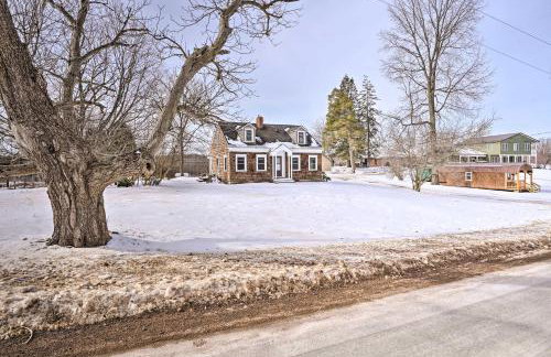 Rural Oswego Cottage on 50-Acre Orchard and Farm! - Foto 26