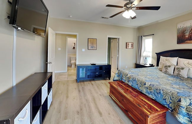 Pickled Pirate by Miss Kitty’s - Photo 31