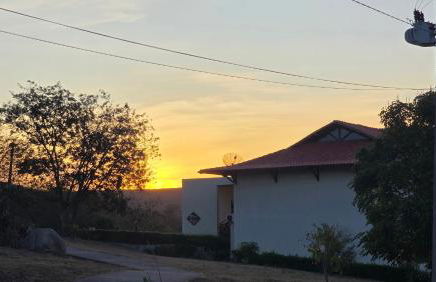 FLAT MONTE CASTELO GRAVATÁ 2 QUARTOS COM AR CONDICIONADO - WIFi - Foto 24