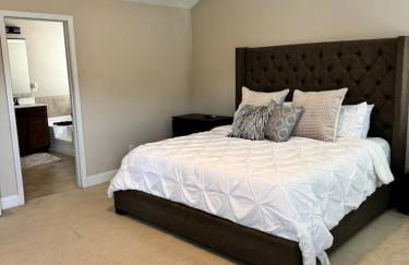 4 Bedrooms Private Backyard Smoke Room Garden Tub - Foto 24