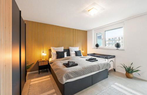 LIVINGLike-Apartment - Central & Spacious with Balkony & Garage, Coffee - 103m2 - Foto 2