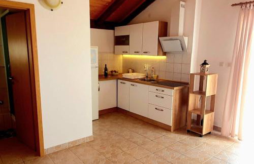 Apartments Selleng - Photo 12