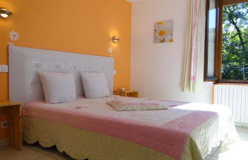 Gîte 295 Montagnes du Jura avec Spa et Sauna classé 3 étoiles - Foto 16