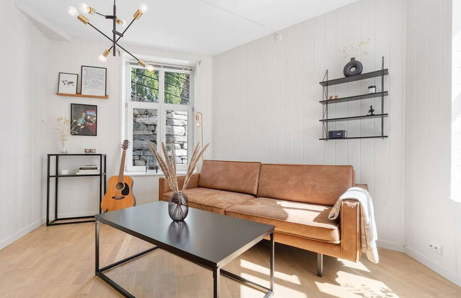 Cozy 1-bedroom Apartment in Ålesund's Heart - Foto 1