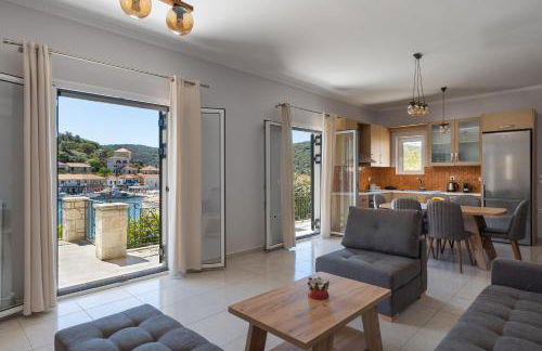 Plaka's House - Photo 13