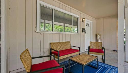 Charming 2BD TCU Walkable - Photo 5