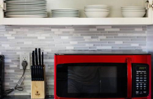 Stylish Modern Lake Balboa Retreat 3 Bedroom House - Foto 19