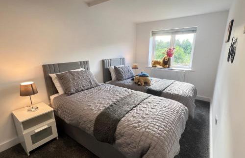 Luxurious New Home Near Airport - Foto 10