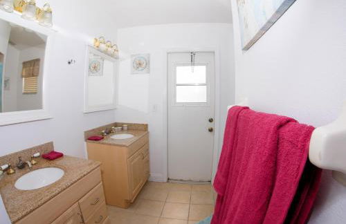 Large Pool With Jacuzzi, Near the Disney Attractions!! - Foto 21