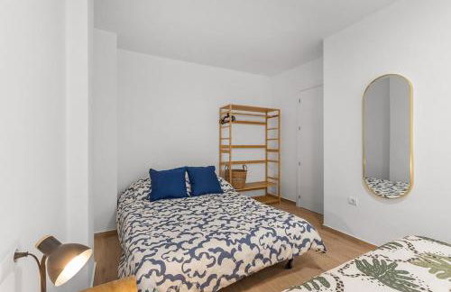 Serene Urban Retreat with AC and Wifi - Foto 26