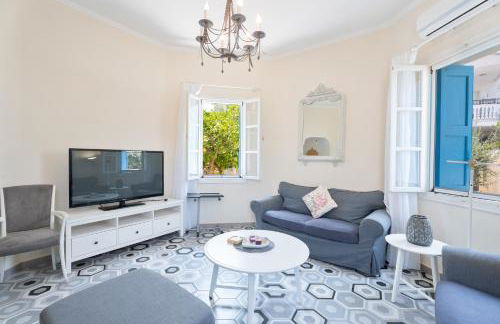 1944-Heritage House - Photo 8