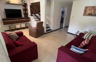 Aconchegante Casa Triplex perto Praia com Piscina - Foto 8