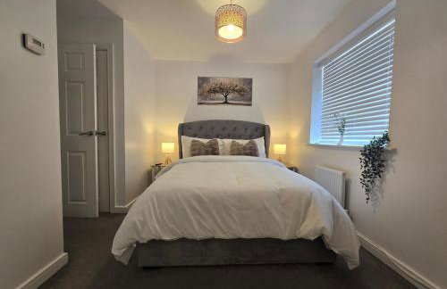 The Charm Luxury House - 8mins to NEC, Birmingham Airport - Foto 6