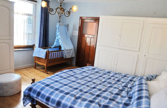 Holiday Home in Bastogne With Sauna & Bubble Bath - Photo 6