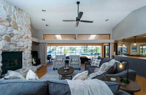 V Tropical-waterfront-free Heated Pool- Beach and Fishing Gear Bikes Kayaks - Foto 16