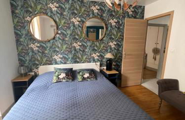 Liberté et Confort, appartement entier, moderne avec 2 chambres et cuisine équipée au coeur de Semur - Foto 2