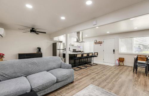 Under 1 Mi to Med Center! Stylish Home in Tulare - Foto 4