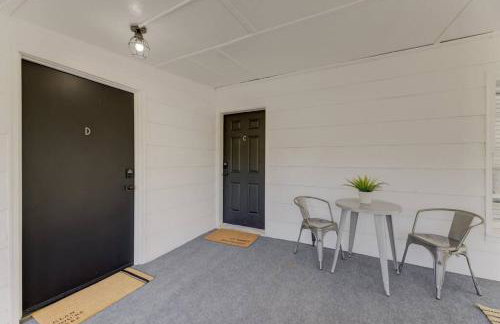 Quaint 1 BR Apt Min from USC - Photo 9
