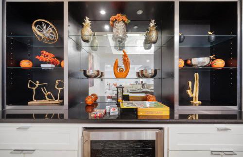 Nr Galleria & Med Center Hot Tub Games WiFi - Foto 10