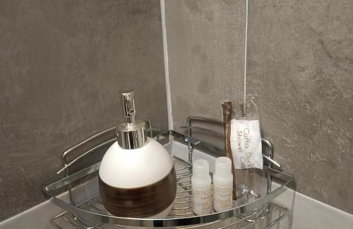 L' Abbraccio - Photo 5