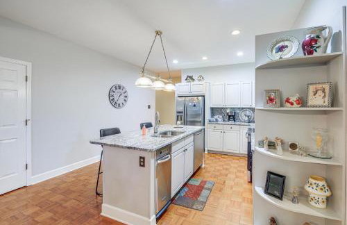 Spacious Home with Hiking Trail Access in Bristol! - Foto 7