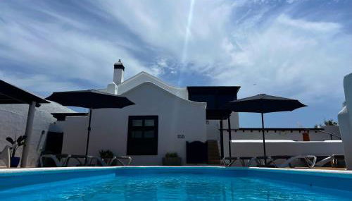 Nazaret Villa with heated pool - Foto 1