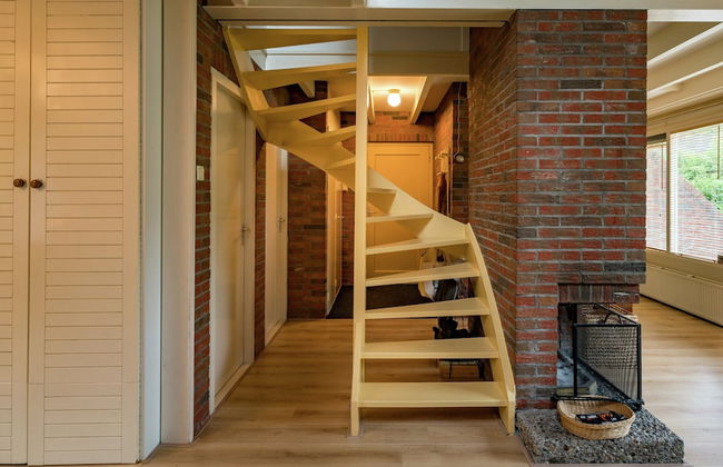 Cozy Holiday Home with Hot Tub in Lauwersoog by Lake - Foto 21