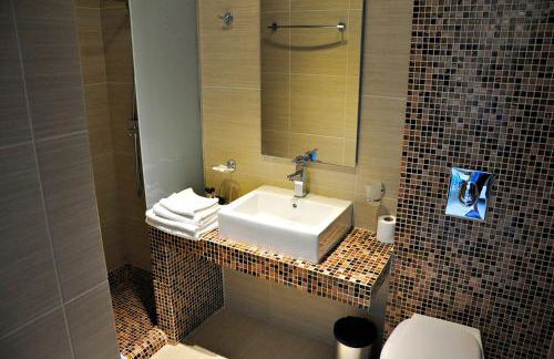 Tony's Beach Hotel - Foto 25