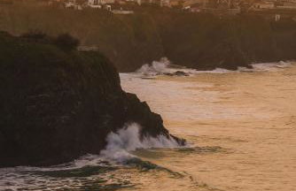 Panoramic Sea-View Family Appartment , Free Parking, Sleeps 6 , Walk to Beach, Station, & Town - Foto 9