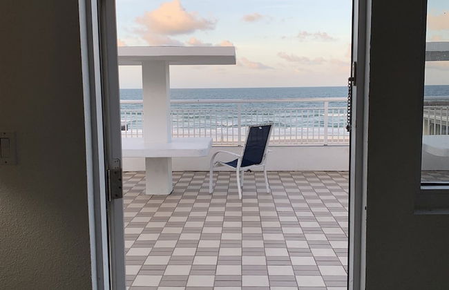 Arya Blu Inn & Suites - Foto 16