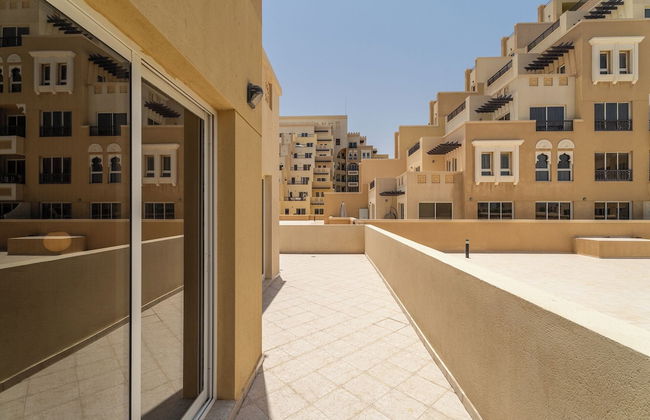 Nasma Holiday Homes - Bab Al Bahr Residences - Photo 14