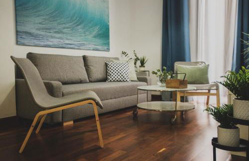 AZZ Sevilla Torre de la Plata Apartamentos - Photo 46