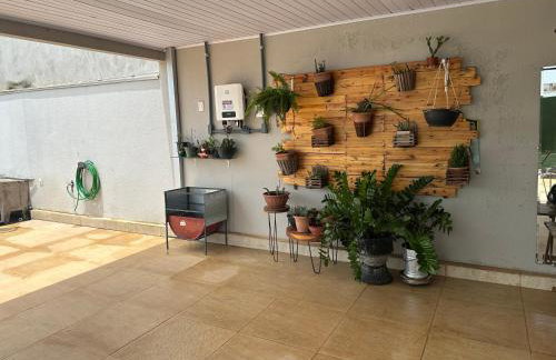 Casa Mobiliada com Piscina - Foto 2